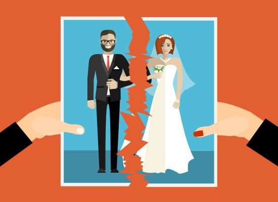 BreakUpCrisisRelationshipDivorceManAndWomanTearA #image_title